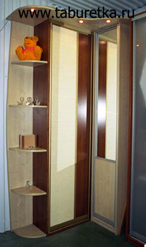 Угловой шкаф-купе «ИН-У1200» с раздвижной дверью